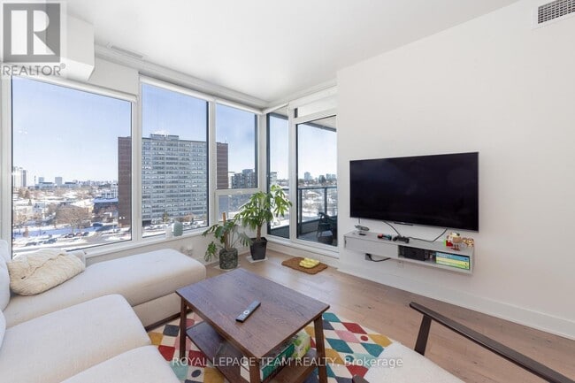 Photo du bâtiment - 485 Richmond Rd