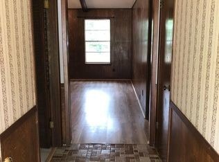 Foto del edificio - Large 4 Bedroom 2 Bathroom house for Rent