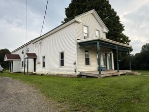 Building Photo - 53 Classic St