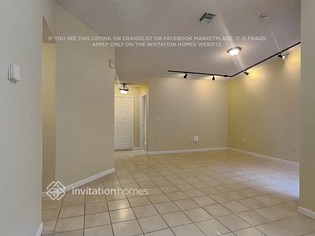 Foto del edificio - 14056 Langley Pl