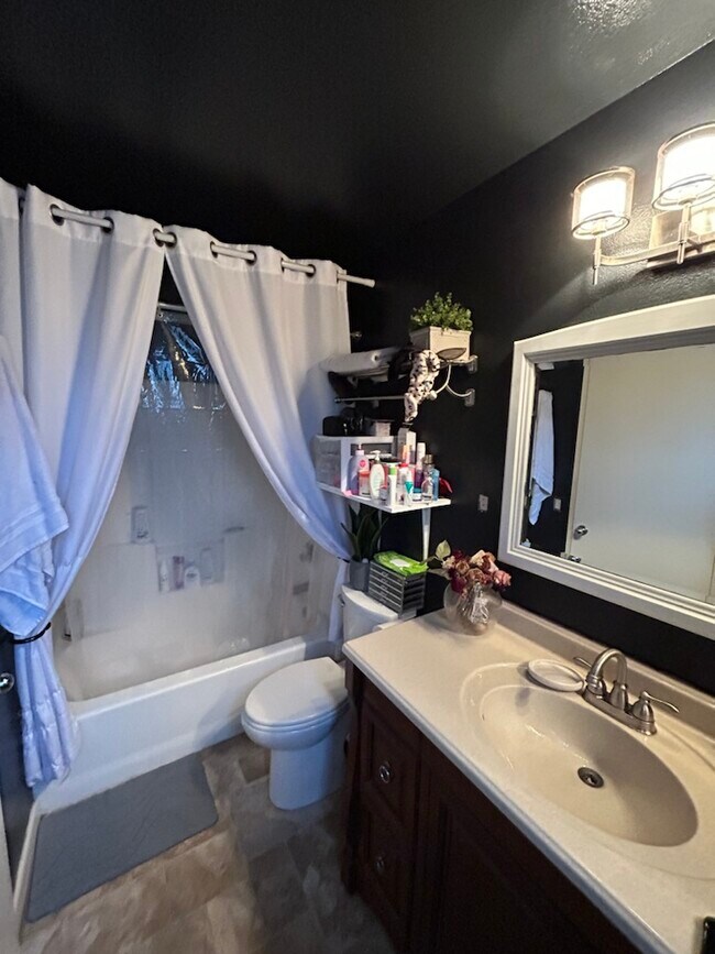 Foto del edificio - 29216 Deer Creek Cir