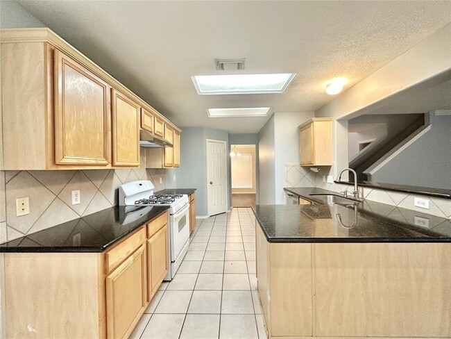 Foto del edificio - 7423 Bannon Field Ln