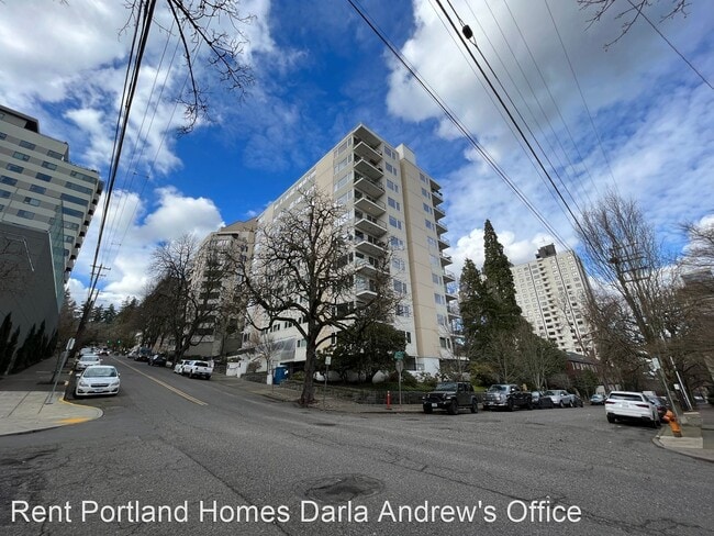 Building Photo - 2 br, 2 bath House - 2211 SW Park Place  #404