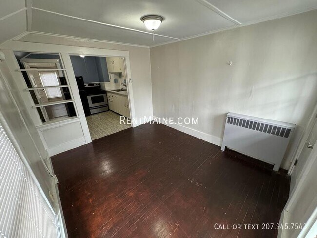 Foto del edificio - 145 Essex St