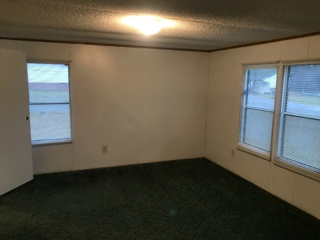 Foto del edificio - 500 Linen Ln