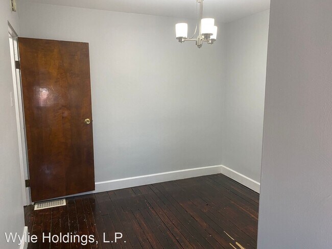 Building Photo - 2 br, 1 bath House - 4243 Dunkeld Way