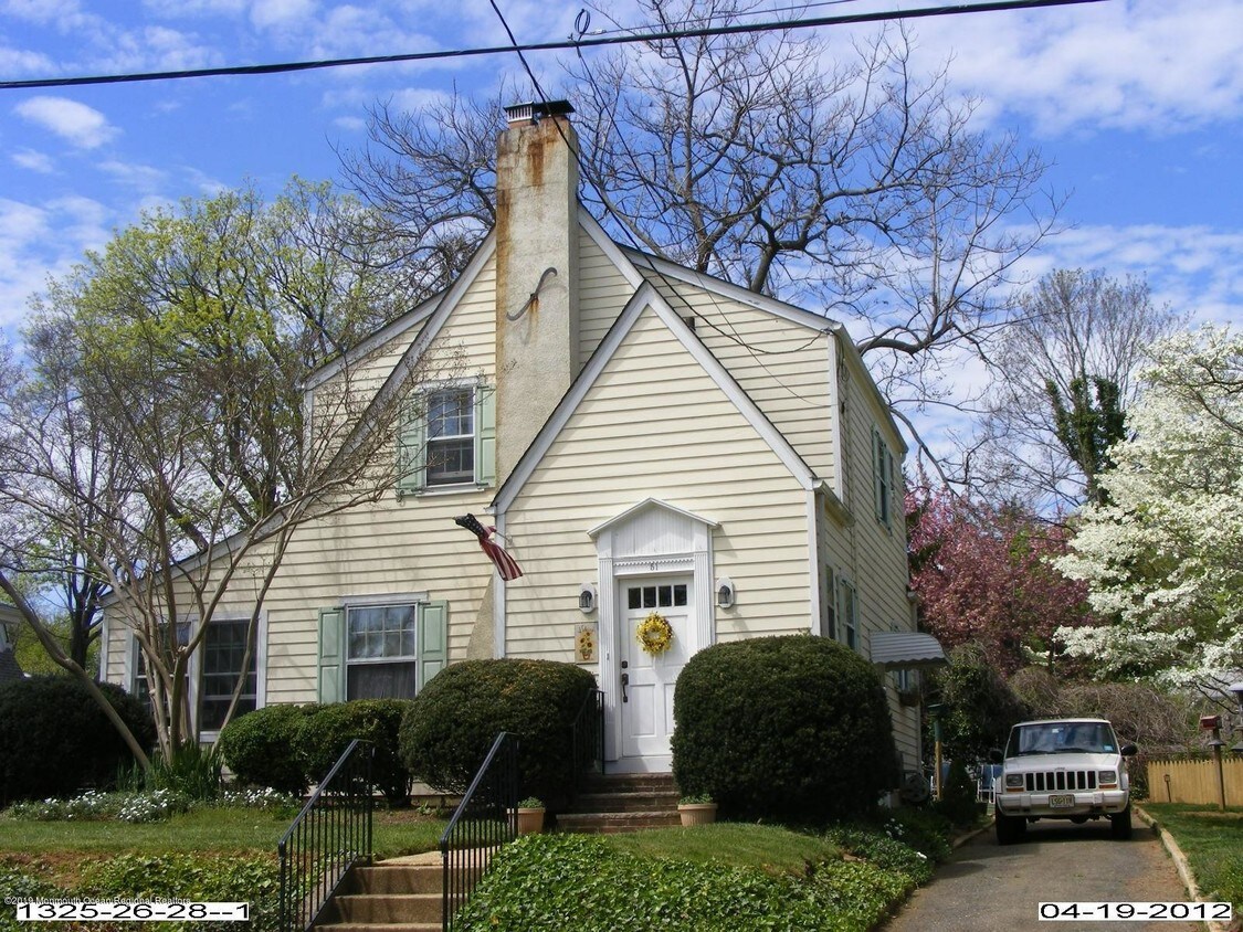 Foto principal - 51 Silverton Ave