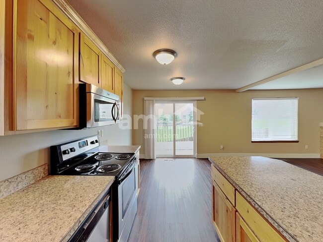 Building Photo - 2522 Char Cir NW