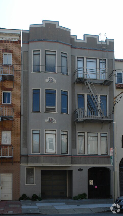 Building Photo - 3324 Broderick St