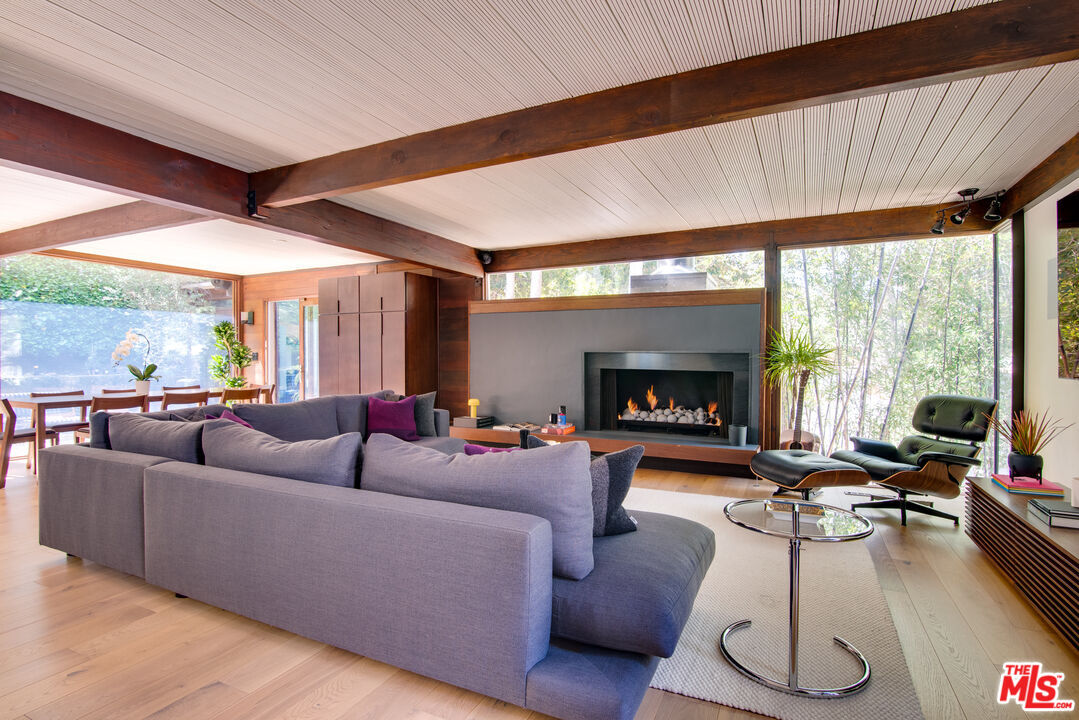 Foto principal - 9624 Yoakum Dr