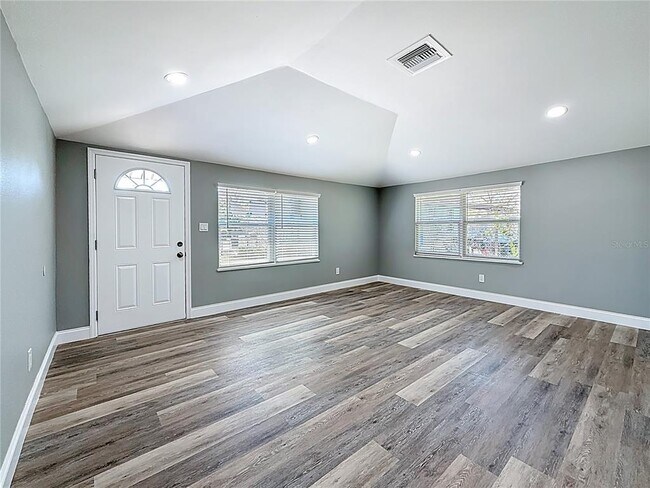 Foto del edificio - 3755 10th Ave S