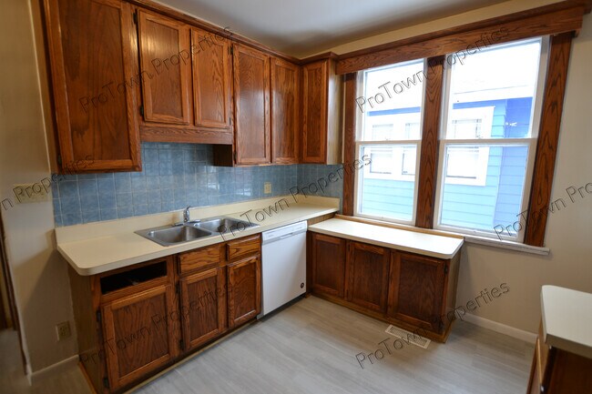 Foto del edificio - 807 Glenwood Ave