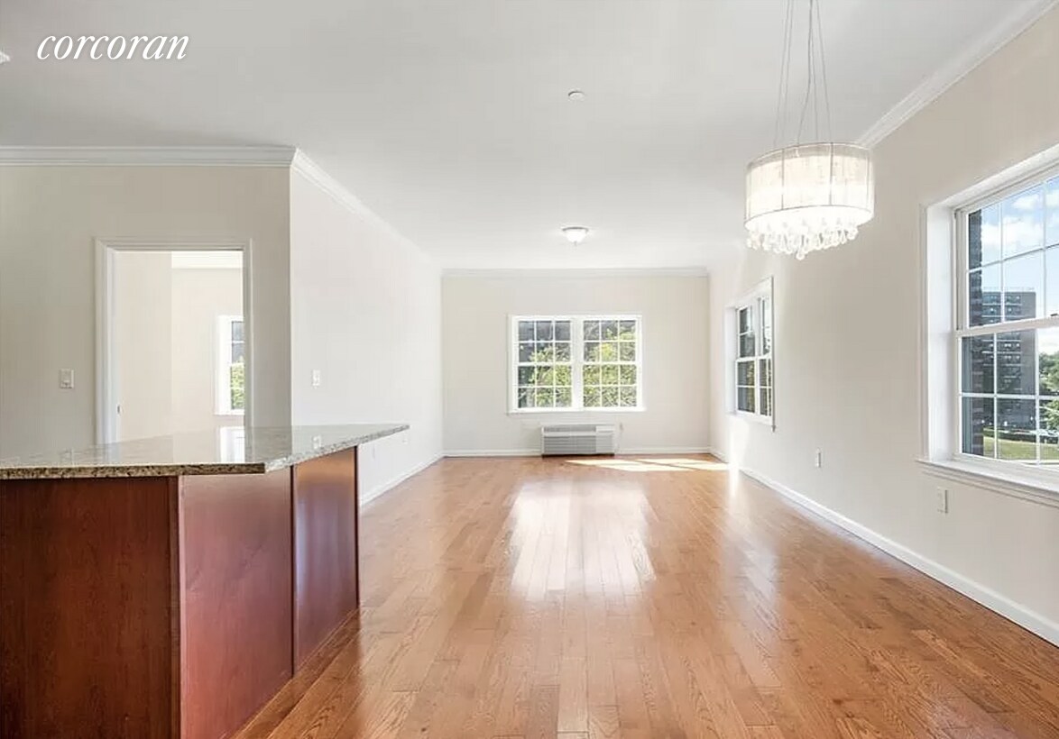Foto principal - 48 Burling Ln