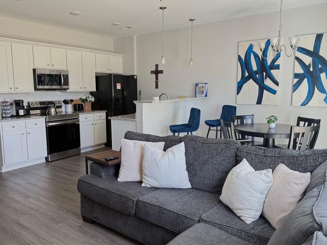 Foto principal - 751 Jacobs Millpond Rd