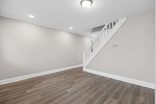 Foto del edificio - 18 N Sussex St