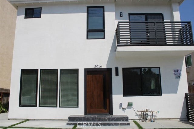 Building Photo - 5014 Kester Ave