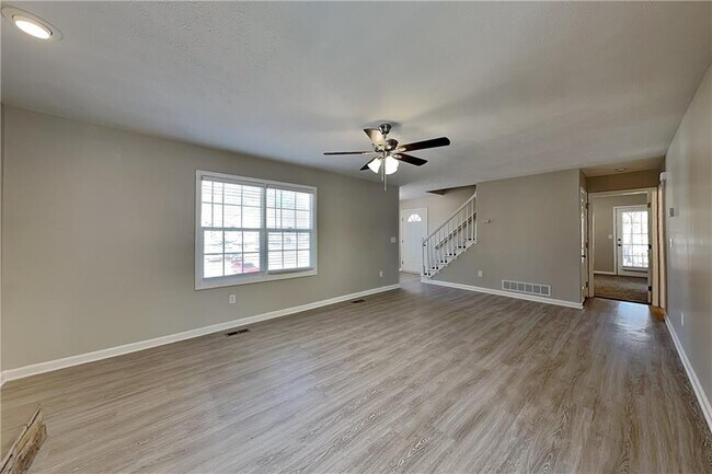 Foto del edificio - 11 Emerald Ct