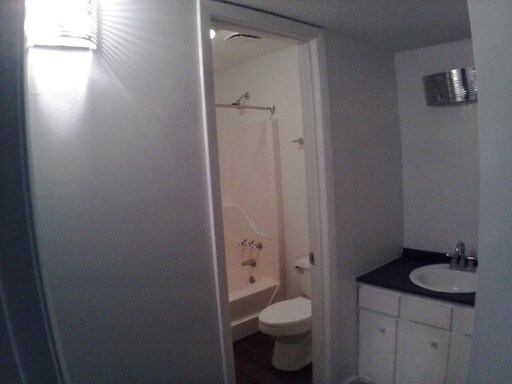 Building Photo - 1408 Stovall Dr