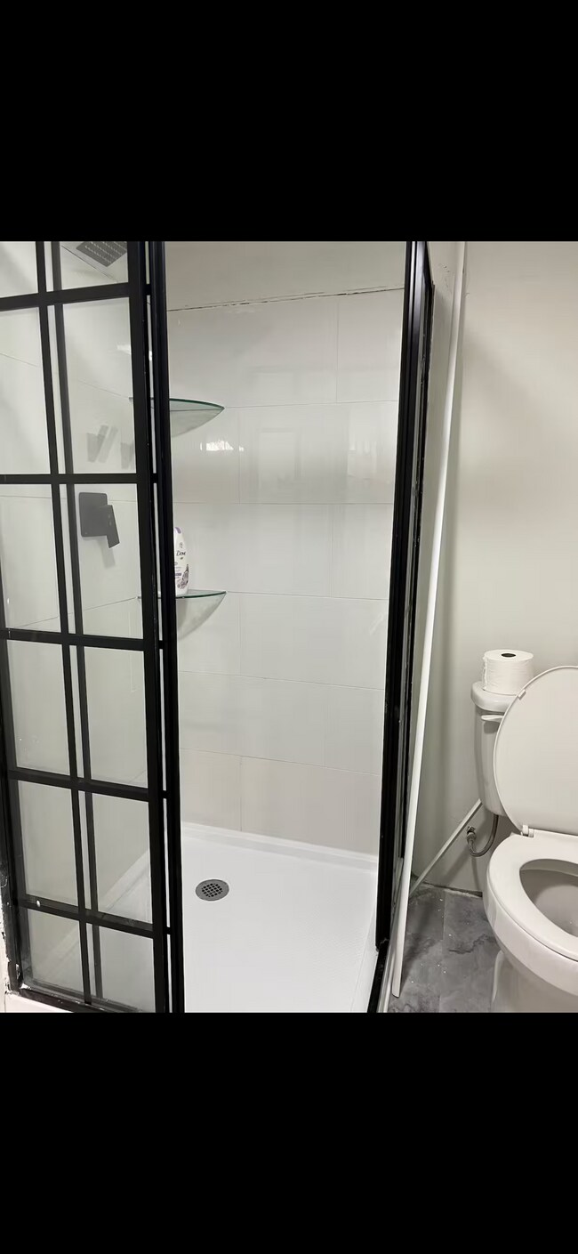 Foto del edificio - 26 N Vernon St