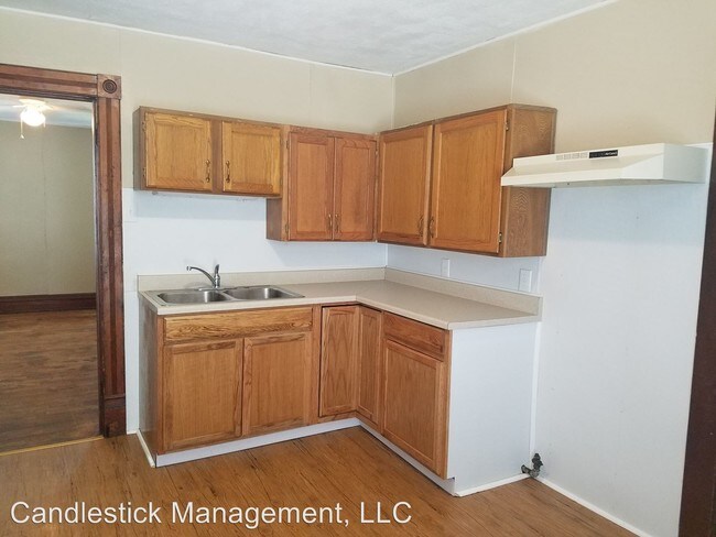 Foto del edificio - 105 SW Buchanan St