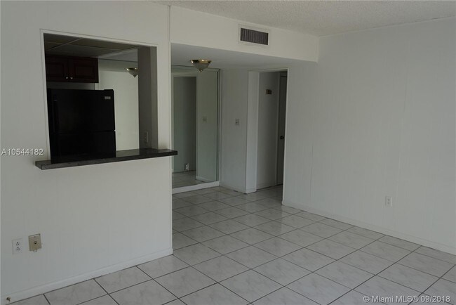 Foto del edificio - 7500 SW 59th Ave
