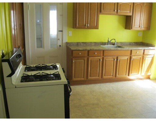 Building Photo - 2062 Dorchester Ave