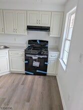 Building Photo - 173 US-46