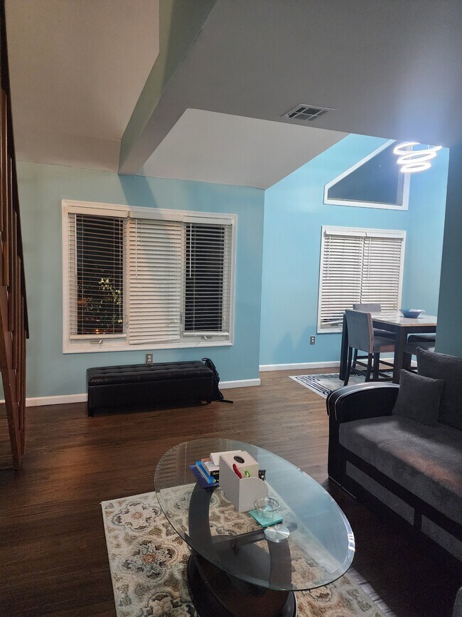 Foto del edificio - 1 Central Ave