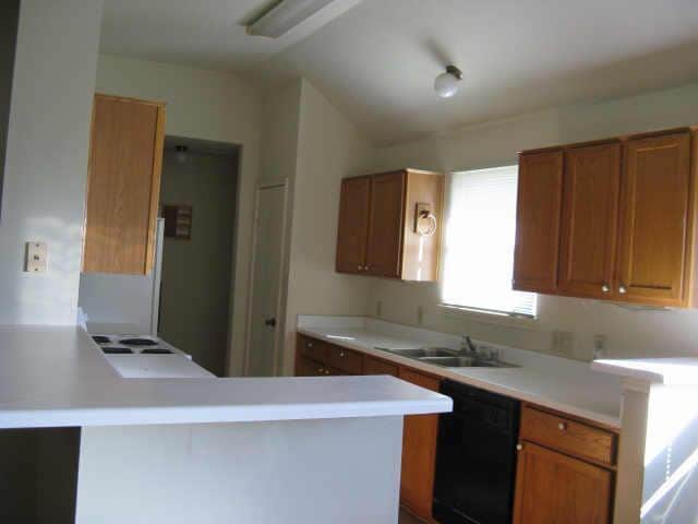Building Photo - 954 Birnham Woods Blvd