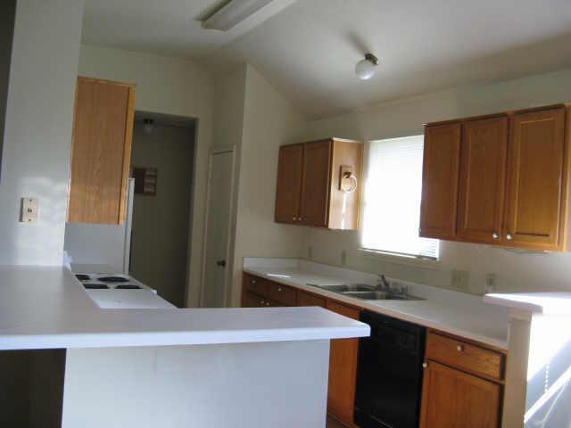 Foto del edificio - 954 Birnham Woods Blvd