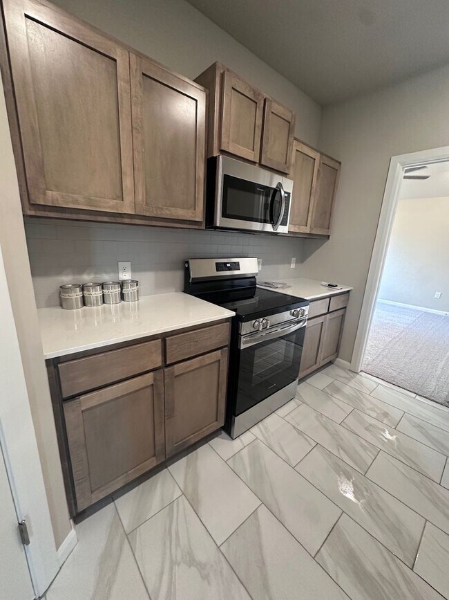 Foto del edificio - 3709 SE 81st St