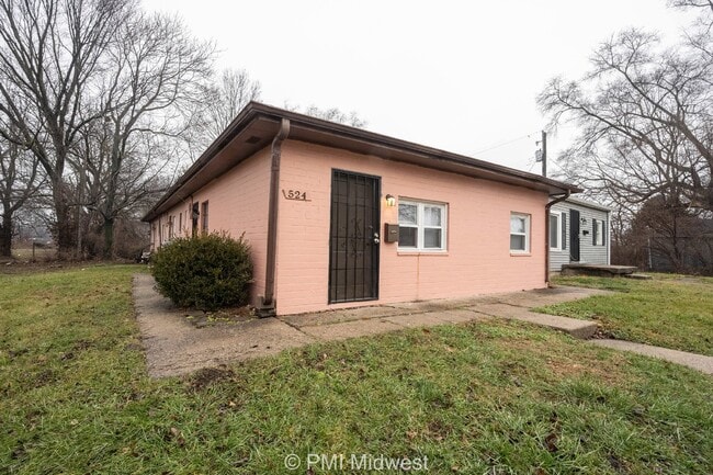 Foto del edificio - Modern Duplex in Prime Location - Perfect Rental Opportunity in Indianapolis!