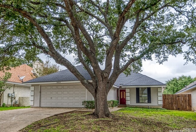 Building Photo - 14823 River Glen N