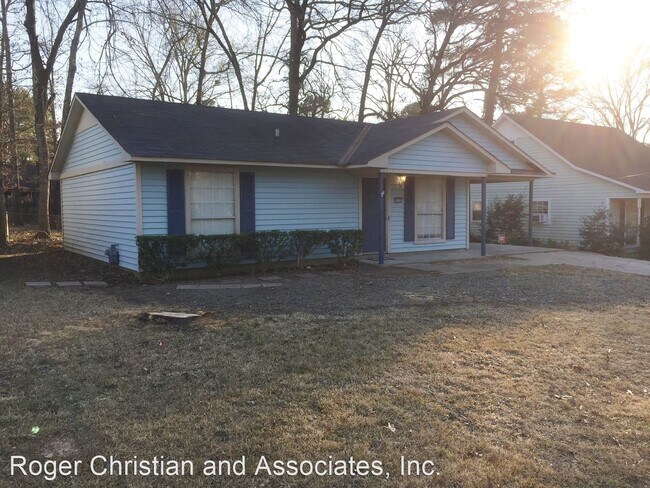 Foto del edificio - 3 br, 1 bath House - 3321 Hickory Ridge Rd