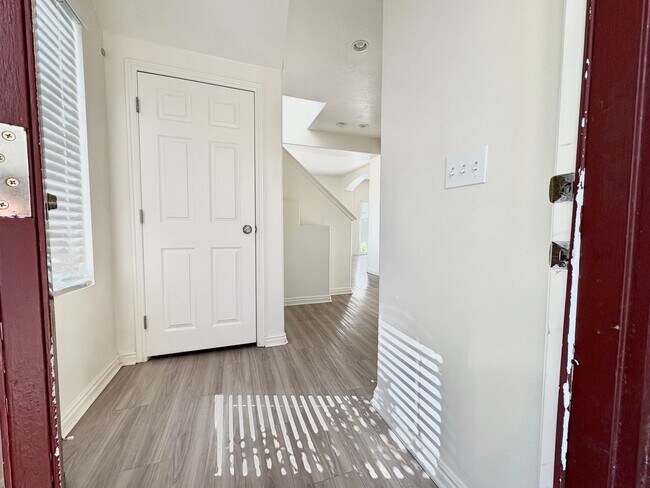 Building Photo - Spacious 3 Bed Townhome in West Valley City with Gated Yard, Garage & Pool