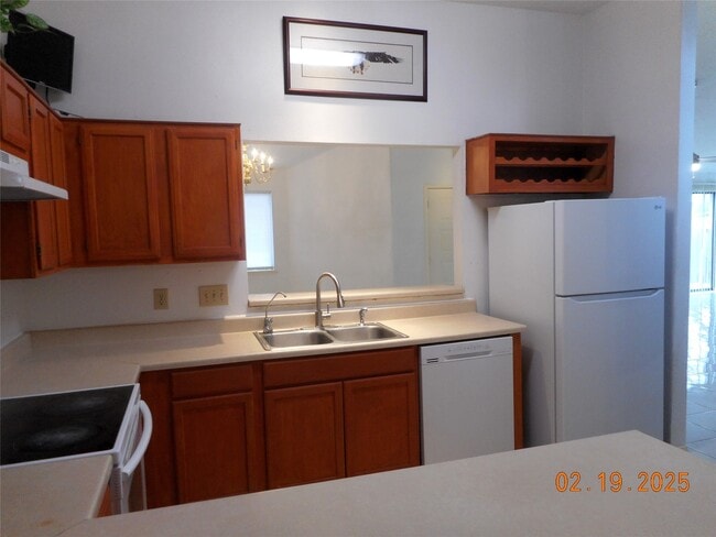 Building Photo - 12821 Hill Branch Dr