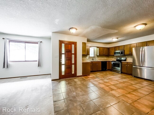 Building Photo - 3 br, 2 bath House - 10171 Golden Arrow Dr