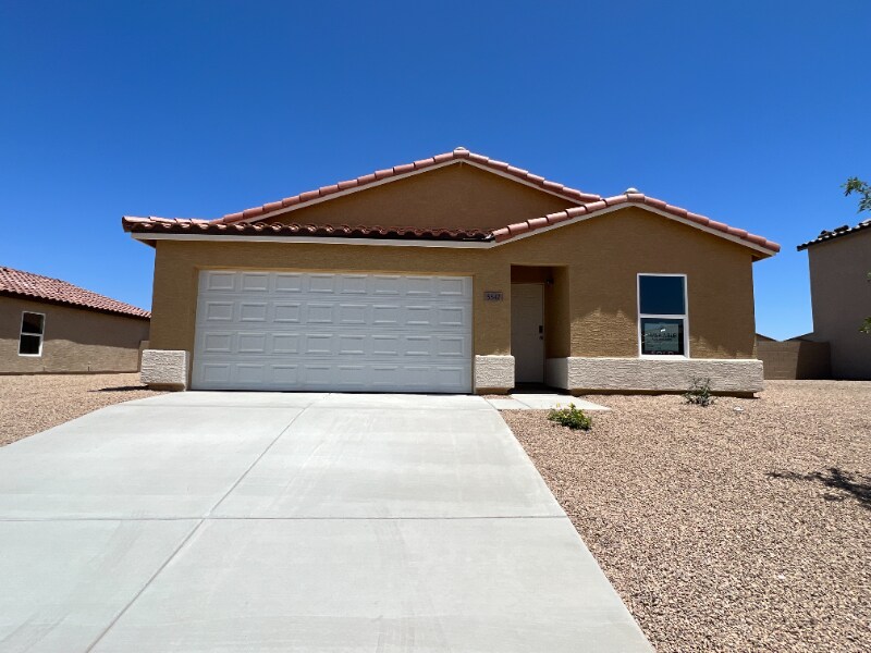 5542 Prospect Creek Rd, Bullhead City, AZ 86426 House Rental in