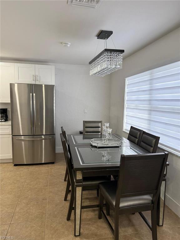 Foto del edificio - 1335 NE Pine Island Rd