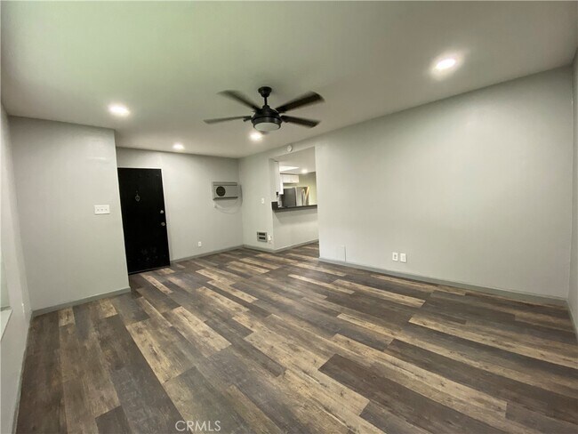 Building Photo - 13722 Red Hill Ave