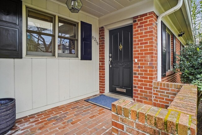 Building Photo - 5215 Brookeway Dr
