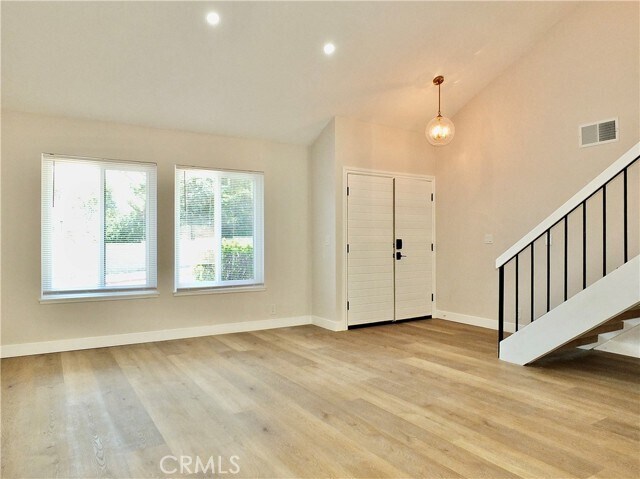 Building Photo - 652 Margo Ave