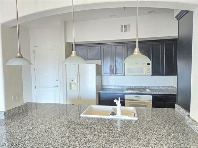 Foto del edificio - 62 E Serene Ave