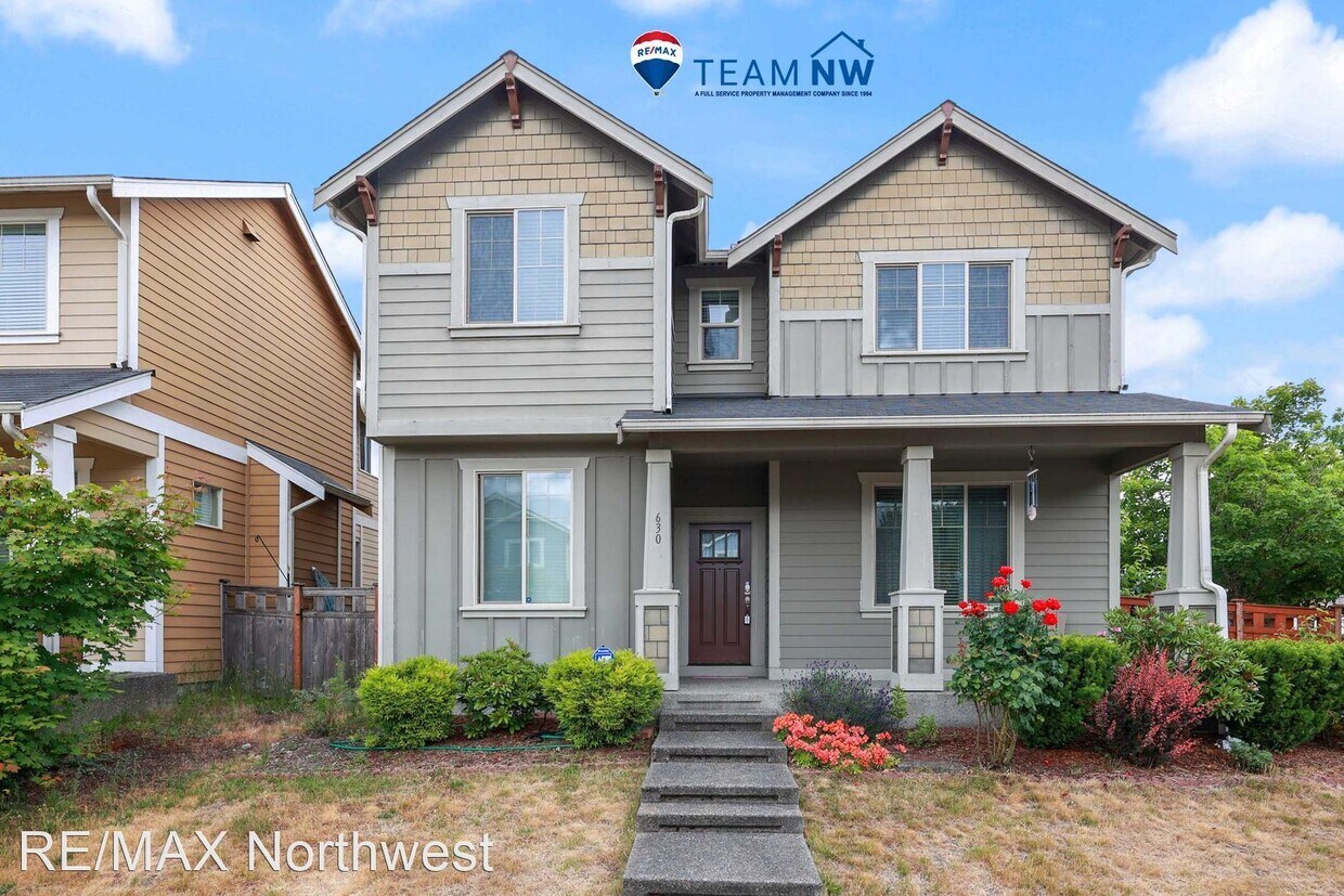 Foto principal - 5 br, 2.5 bath House - 630 Rosewood DR SW