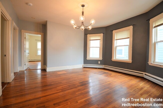 Building Photo - 6 Otis St