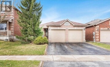 Building Photo - 251 Pringle Dr