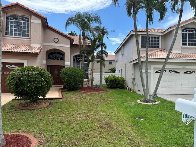 Foto del edificio - 18334 SW 4th Ct