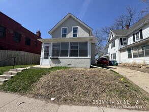 Building Photo - 1504 4th St NE