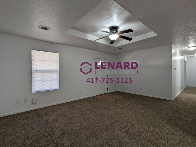 Foto del edificio - 3 Bedroom Home!