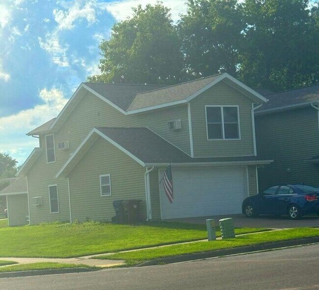 Foto del edificio - 903 8th Ave N